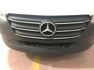 Накладки на решітку (5 шт, нерж) Carmos - Турецька сталь для Mercedes Sprinter W907/W910 2018- рр