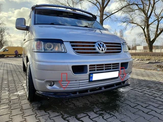 Передня лип накладка (ABS) для Volkswagen T5 Transporter 2003-2010 рр