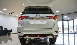 Комплект обвісів Lexus-TRD V2 для Toyota Fortuner 2015- рр