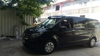 Козирьок на лобове скло (чорний глянець, 5мм) для Mercedes Vito / V-class W447 2014- рр