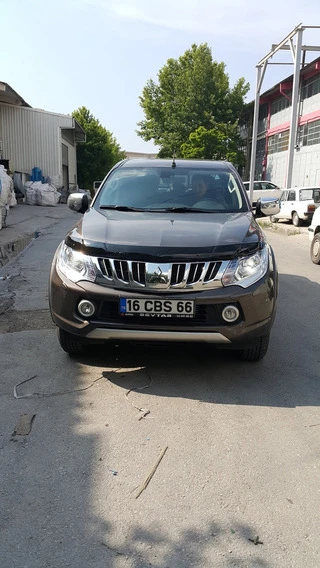 Дефлектор капоту (2015-2019, EuroCap) для Mitsubishi L200 рр