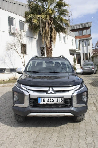 Дефлектор капота (2019-2025, EuroCap) для Mitsubishi L200 рр