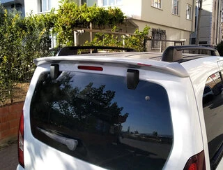 Спойлер Anatomic (1 дверка, під фарбування) для Citroen Berlingo 2008-2018 рр