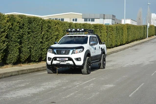 Дефлектор капоту (EuroCap) для Nissan Navara/NP300 2016- рр