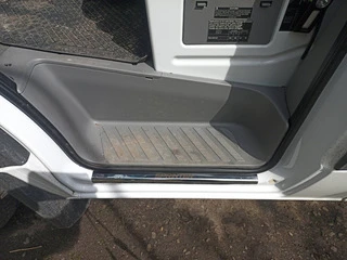 Накладки на пороги VIP-style (2 шт, сталь) для Mercedes Sprinter W906 2006-2018 рр