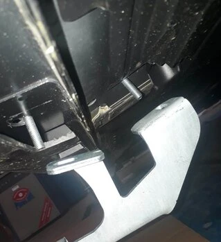 Бокові пороги Fullmond (2 шт, алюм.) З чорним листям на дверях для Ford Kuga/Escape 2013-2019 рр