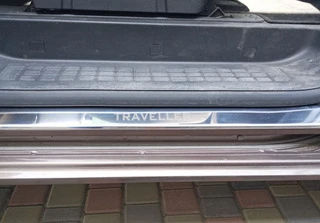 Накладки на дверні пороги Carmos (4 шт) для Peugeot Traveller 2017- рр