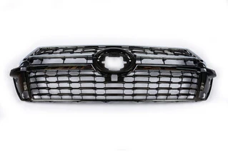 Решітка 2016-2021 (дизайн 2021) для Toyota Land Cruiser 200