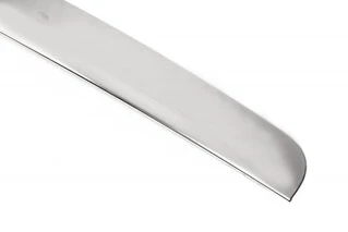 Накладка над номером (нерж.) З кнопкою, Carmos - Турецька сталь для Nissan Qashqai 2007-2010 рр