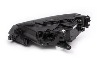 Передня фара Matrix (Права, Оригінал, Б.У.) для Skoda Superb 2015-2024 рр