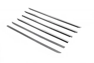 Молдинг скла (нерж) для Dodge Nitro 2007- рр