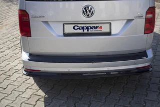 Задня лип накладка (ABS) для Volkswagen Caddy 2015-2020 рр
