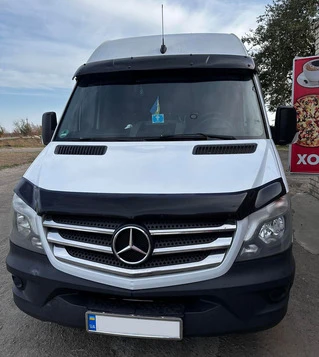 Козирок на лобове скло на рамі V2 (чорний глянець, 5мм) для Mercedes Sprinter W906 2006-2018 рр