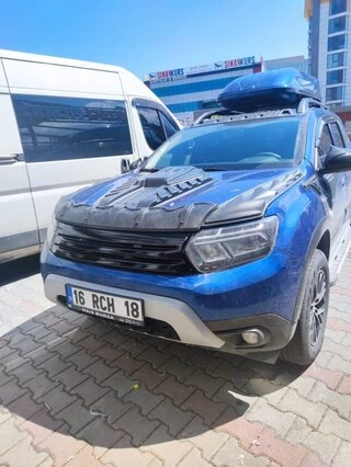 Передня решітка (чорна) для Dacia Duster 2018-2024 рр