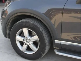 Розширювачі арок для Volkswagen Touareg 2010-2018 рр
