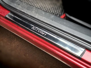 Накладки на пороги (Carmos V2, 4 шт, нерж.) для Nissan Qashqai 2007-2010 рр