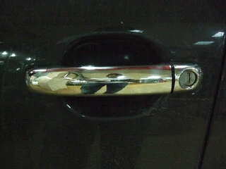 Накладки на ручки (4 шт., Нерж.) Carmos, під кнопку для Ауди Q7 2005-2015 рр