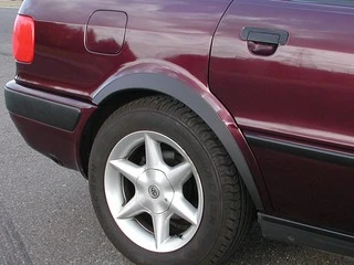 Накладки на арки (4 шт, чорні) для Ауди 80/90 1987-1996 рр