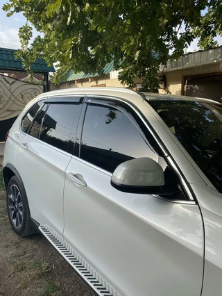 Вітровики з хром молдингом (4 шт, HIC) для BMW X5 F-15 2013-2018 рр