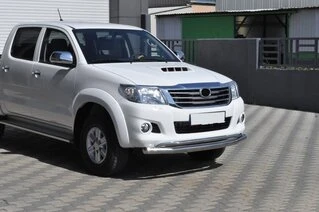 Передній захист ST017 (нерж.) для Toyota Hilux 2006-2015 рр