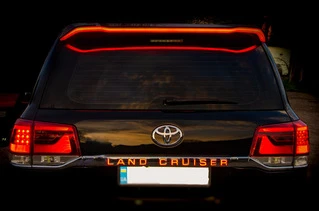 Планка над номером LED (2016-2025) для Toyota Land Cruiser 200