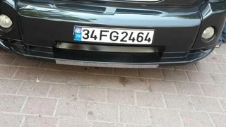 Хром накладка на передній бампер (нерж) для Dodge Nitro 2007- рр