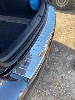 Накладка на задній бампер Carmos (HB, нерж) для Volkswagen Golf 6