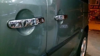 Накладки на ручки (нержавійка) 4 штуки. Carmos - турецька сталь для Volkswagen Caddy 2015-2020 рр