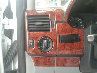 Накладки на панель (Meric, 50 деталей) Дерево для Mercedes Sprinter W906 2006-2018 рр