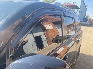 Вітровики 8см (4 шт, HIC) для Toyota Land Cruiser 200