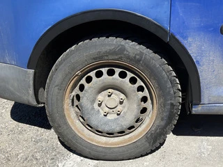 Накладки на арки (чорний мат) Довга база (метал) для Volkswagen Caddy 2004-2010 рр