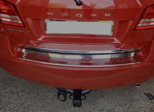 Накладка на задній бампер Carmos (нерж) для Dodge Journey 2008- рр