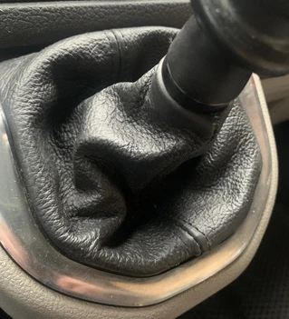 Шкіряний чохол КПП для Volkswagen T6