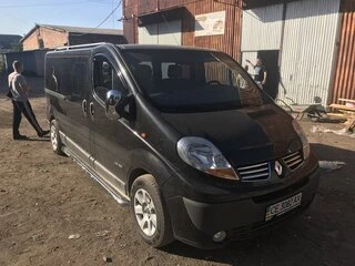 Бокові пороги Premium (2 шт., нерж.) 60 мм, довга база для Renault Trafic 2001-2015 рр