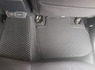 Килимки EVA (чорні) для Nissan Leaf 2017- рр