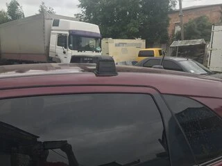 Перемичка в штатні місця (2 шт, під ключ) Чорний для Mercedes B-class W245 2005-2011 рр