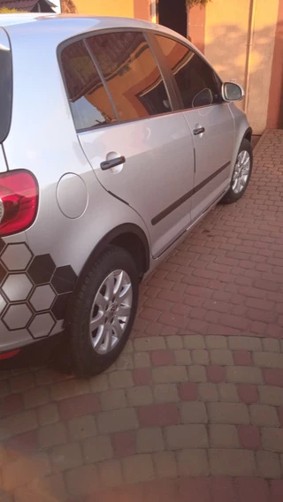 Накладки на арки (4 шт, чорні) для Volkswagen Golf Plus