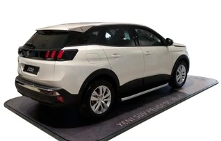 Бокові пороги Fullmond (2 шт, алюміній) для Citroen C5 Aircross 2017- рр