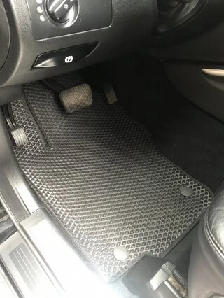 Килимки EVA (чорні) для Mercedes ML W164