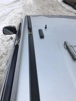 Рейлінги Чорні турецькі Металеві ніжки для Toyota Land Cruiser Prado 120