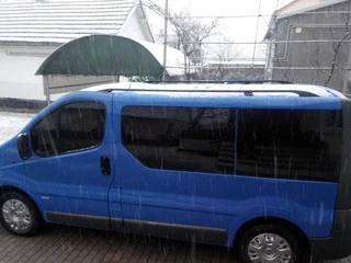 Рейлінги Чорні Коротка база, Метал. ніжки для Nissan Primastar 2002-2014 рр