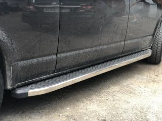 Бокові пороги BlackLine (2 шт, алюміній) Довга база для Volkswagen T5 2010-2015 рр