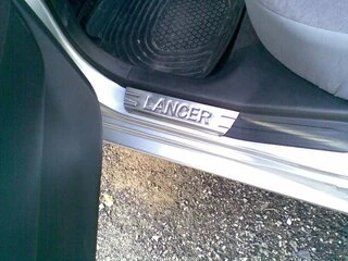 Накладки на пороги OmsaLine (4 шт, нерж) для Mitsubishi Lancer 9 2004-2008 рр