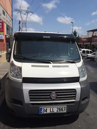Козирьок на лобове скло (чорний глянець, 5мм) для Fiat Ducato 2006-2025 рр