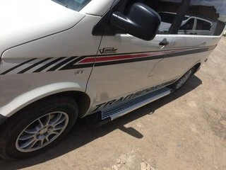 Бокові пороги Line-тип (2 шт., алюм) Коротка база для Volkswagen T5 2010-2015 рр