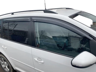 Вітровики (4 шт, HIC) для Volkswagen Touran 2010-2015 рр