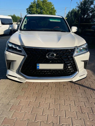 Комплект рестайлінгу з моделі 2008-2016 на TRD Sport () для Lexus LX570/450d