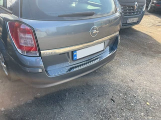 Накладка на задній бампер OmsaLine глянець (SW, нерж) для Opel Astra H 2004-2013 рр