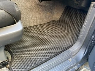 Килимки EVA (чорні) Короткий, 5 штук (передні та задні) для Nissan Patrol Y60 1988-1997 рр