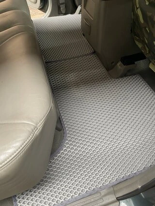 Килимки EVA (сірі) 2 штуки (передні) для Nissan Patrol Y61 1997-2011 рр